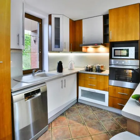 Holiday home In The Countryside, Swiecianowo Zegocino